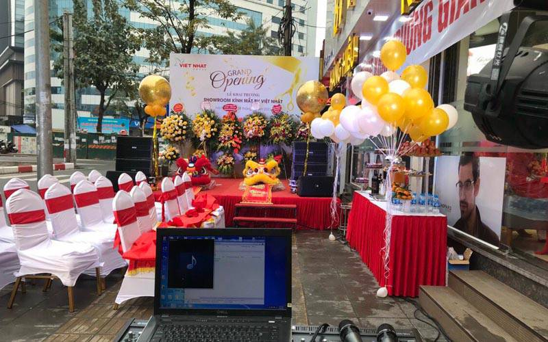 Tổ chức sự kiện khai trương cửa hàng ở Nguyễn Minh Group