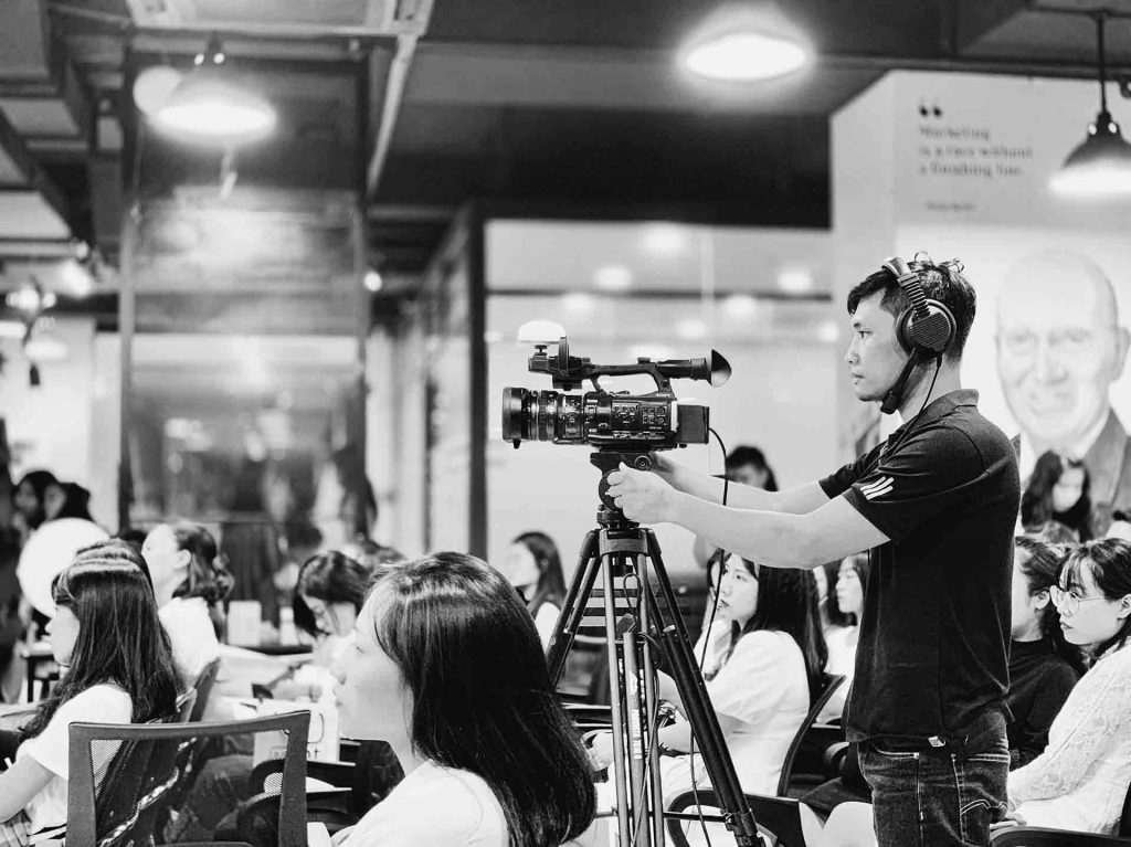 Dịch vụ cho thuê quay phim sự kiện của Nguyễn Minh Group